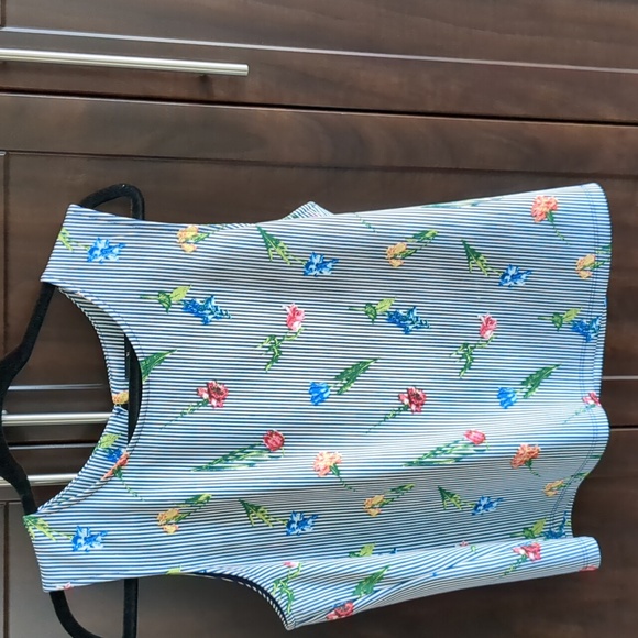 Top - Picture 1 of 3